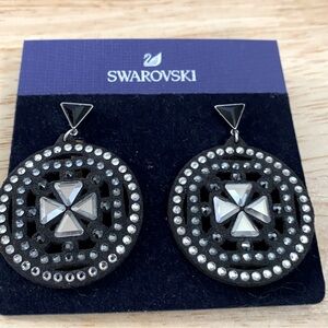 Swarovski Belle Geometric Earrings black